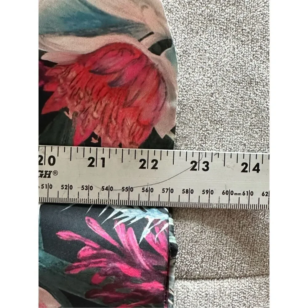 MinkPink Smocked‎ Sleeveless Turtleneck Womens S Tropical Floral Romantic
